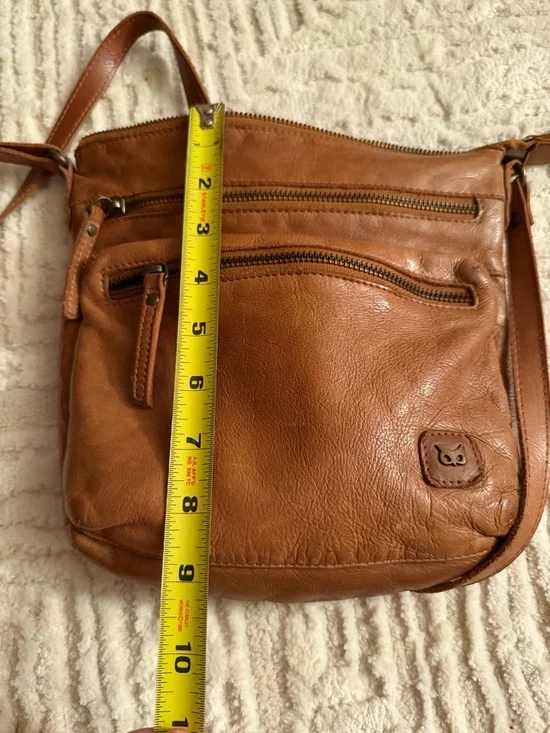 Wise Owl Brown Leather Crossbody Bag Soft Leather Multi Zip Casual Everyday Bag - Picture 5 of 6